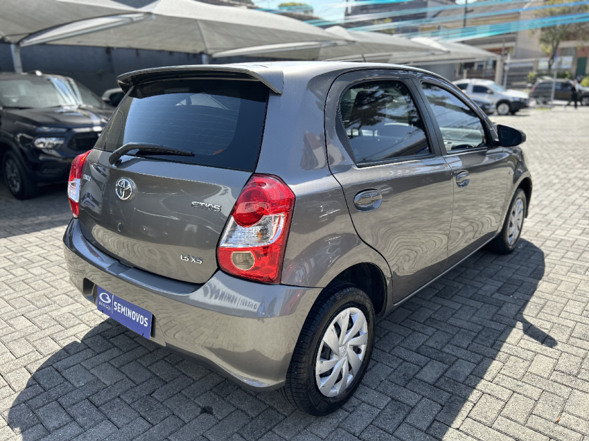 toyota etios 1.5 xs 16v flex 4p automatico 2018