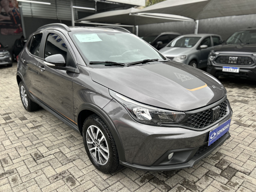fiat argo 1.3 firefly flex trekking cvt 4p automatico 2024