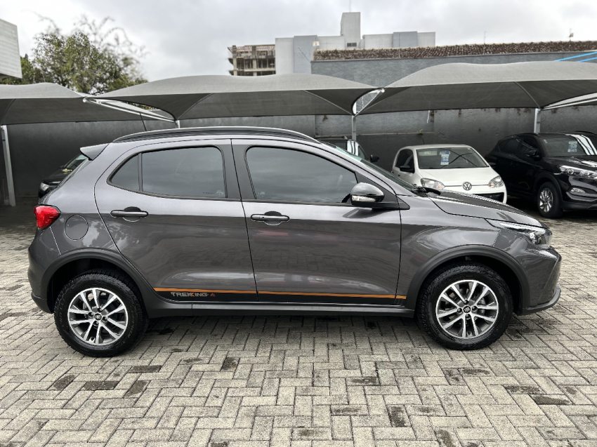 fiat argo 1.3 firefly flex trekking cvt 4p automatico 2024