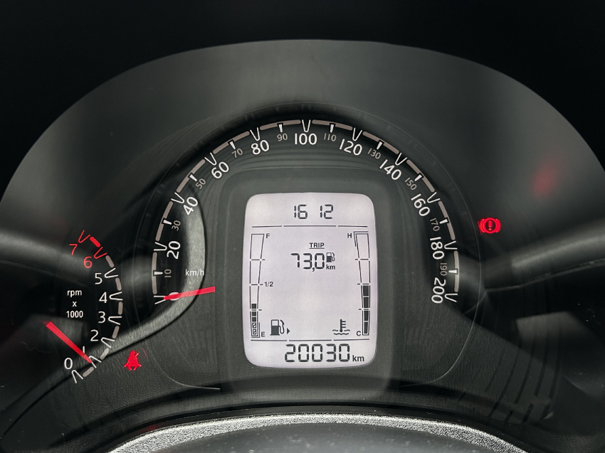 fiat mobi 1.0 firefly flex trekking manual 4p 2025
