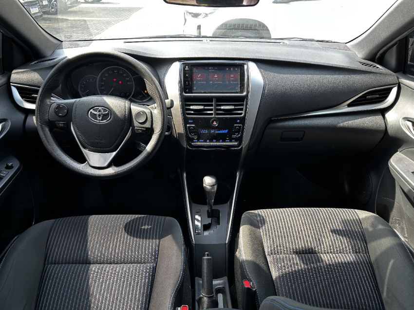 toyota yaris 1.5 16v flex xl plus connect multidrive 4p automatico 2020