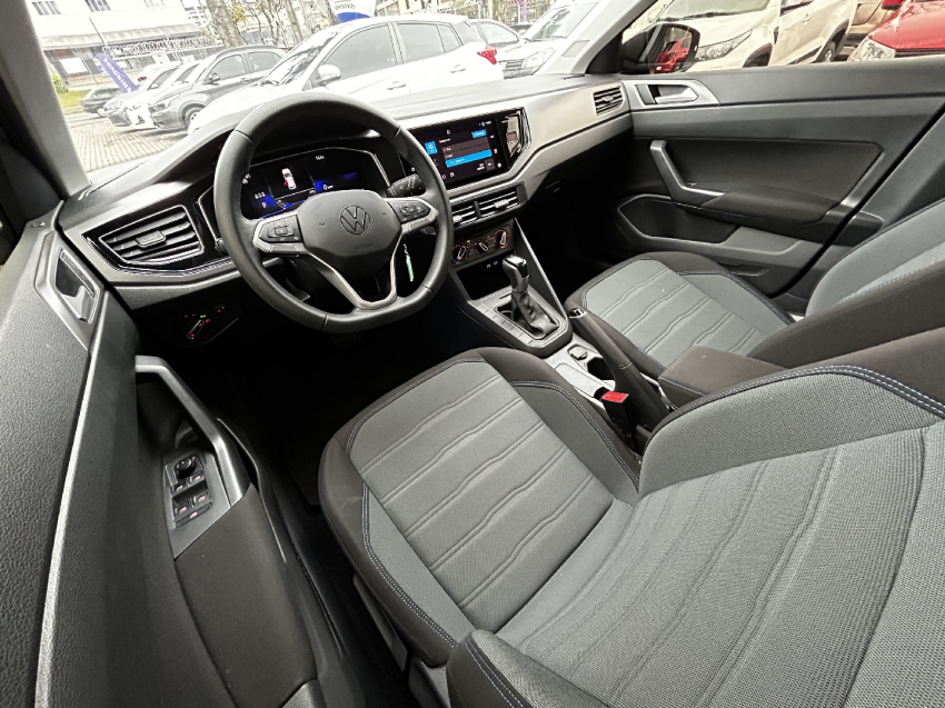 volkswagen nivus 1.0 200 tsi total flex comfortline automatico 4p 2024
