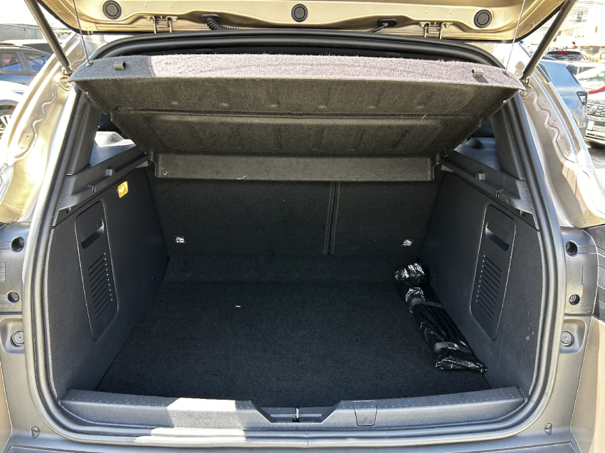 renault captur 1.3 tce flex zen x-tronic 4p automatico 2022