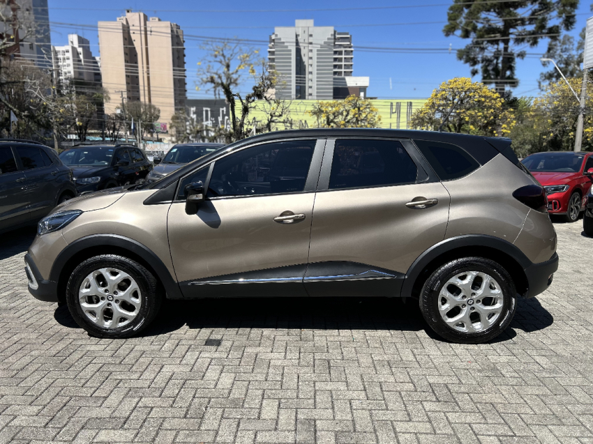 renault captur 1.3 tce flex zen x-tronic 4p automatico 2022