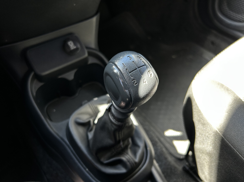 fiat mobi 1.0 evo flex like. manual 4p 2023