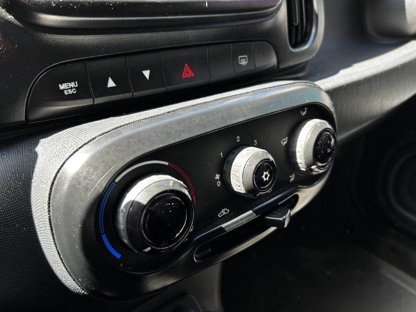 fiat mobi 1.0 evo flex like. manual 4p 2023