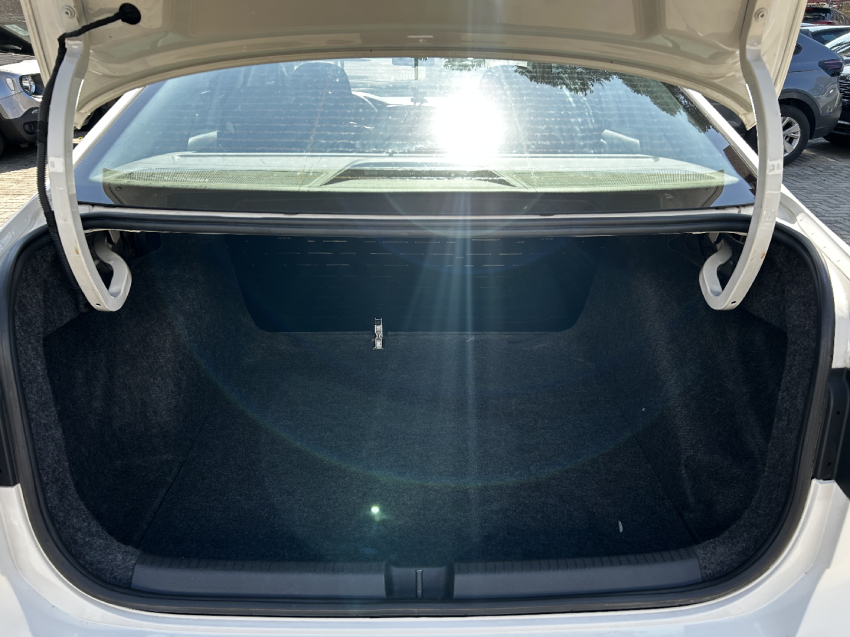volkswagen virtus 1.6 msi total flex manual 4p 2020