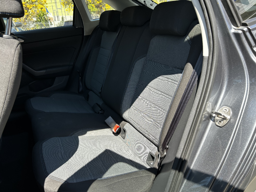 volkswagen nivus 1.0 200 tsi total flex comfortline automatico 4p 2024