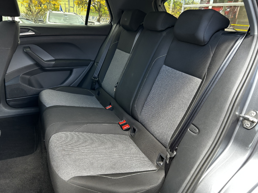 volkswagen t-cross 1.0 200 tsi total flex automatico 4p 2025