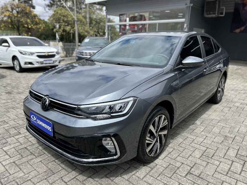 volkswagen virtus 1.0 200 tsi highline automatico flex 4p 2025