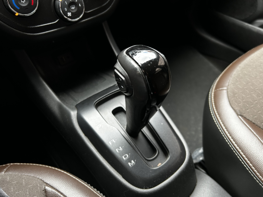chevrolet cobalt 1.8 mpfi ltz 8v flex 4p automatico 2018