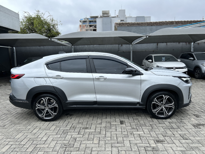 fiat fastback 1.0 turbo 200 flex impetus cvt 1.3 4p automatico 20257