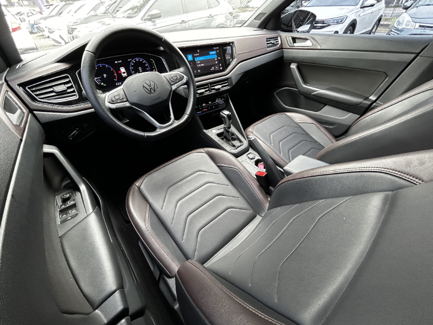 volkswagen virtus 1.0 200 tsi highline automatico flex 4p 2024