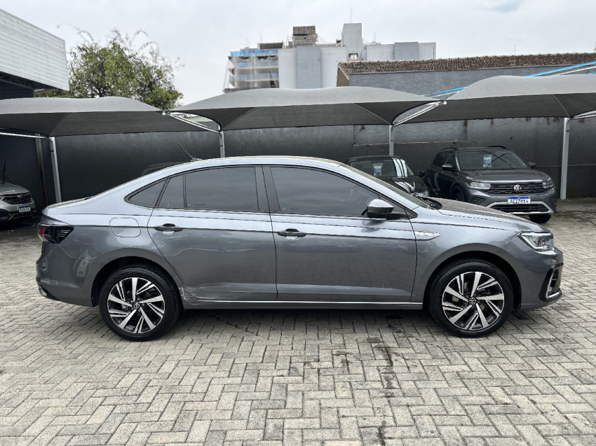 volkswagen virtus 1.0 200 tsi highline automatico flex 4p 2024