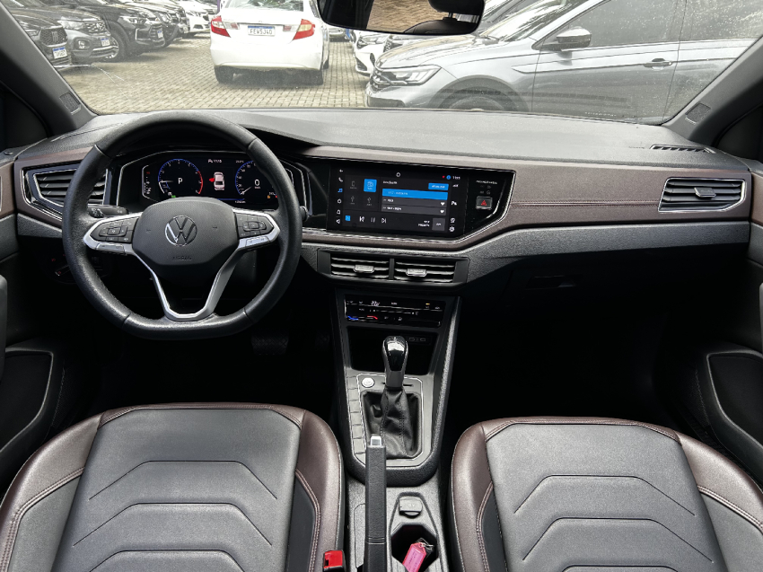 volkswagen virtus 1.0 200 tsi highline automatico flex 4p 2024