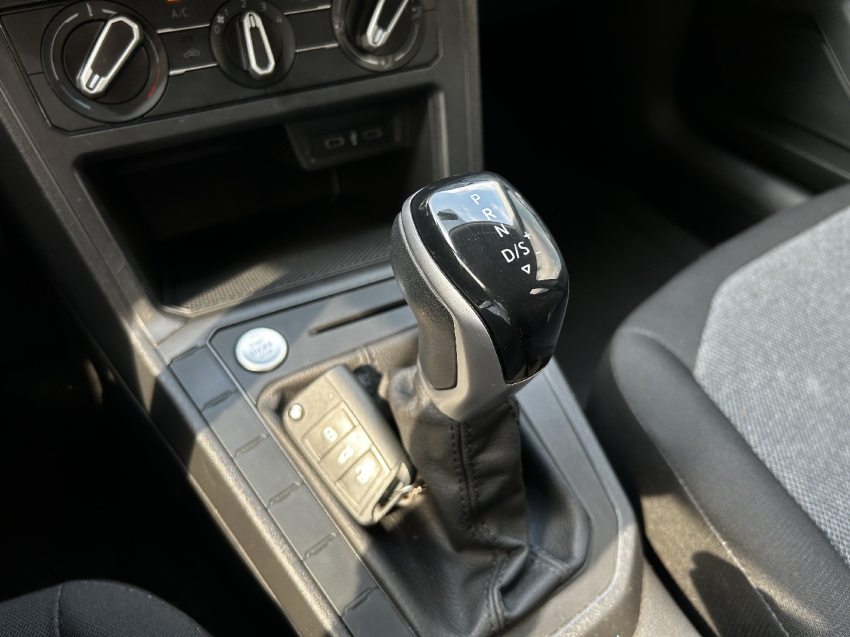 volkswagen polo 1.0 170 tsi comfortline automatico flex 4p 2025
