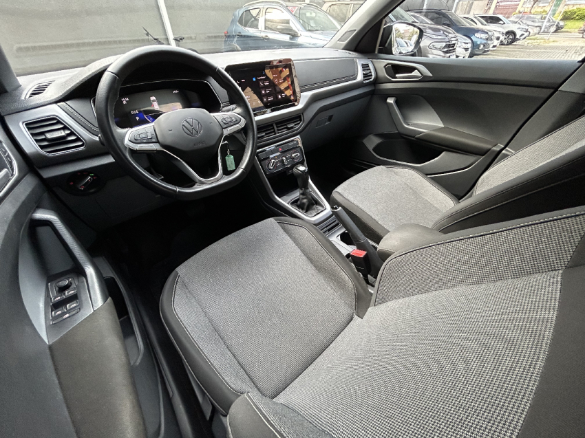 volkswagen t-cross 1.0 200 tsi total flex automatico 4p 202510
