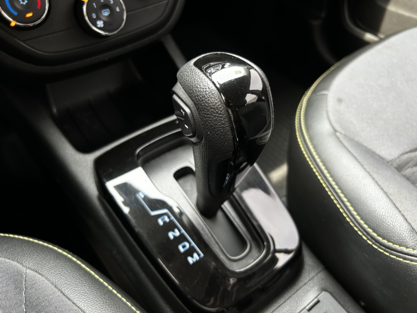 chevrolet spin 1.8 activ 8v flex 4p automatico 2020