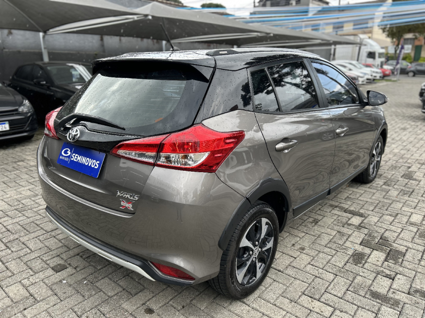 toyota yaris 1.5 16v flex x way multidrive 4p automatico 2020