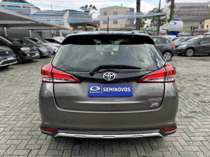 toyota yaris 1.5 16v flex x way multidrive 4p automatico 2020