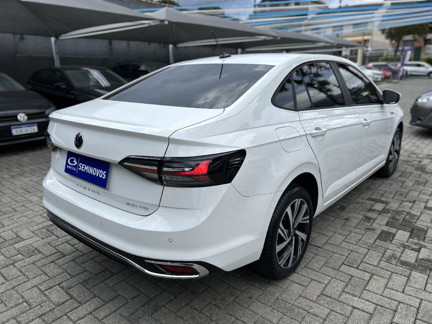 volkswagen virtus 1.0 200 tsi highline automatico flex 4p 2025