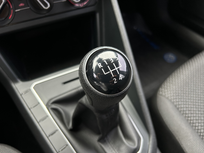 volkswagen polo 1.6 msi total flex manual 4p 202115