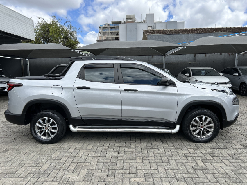 fiat toro 1.8 16v evo flex freedom at6 4p automatico 2017