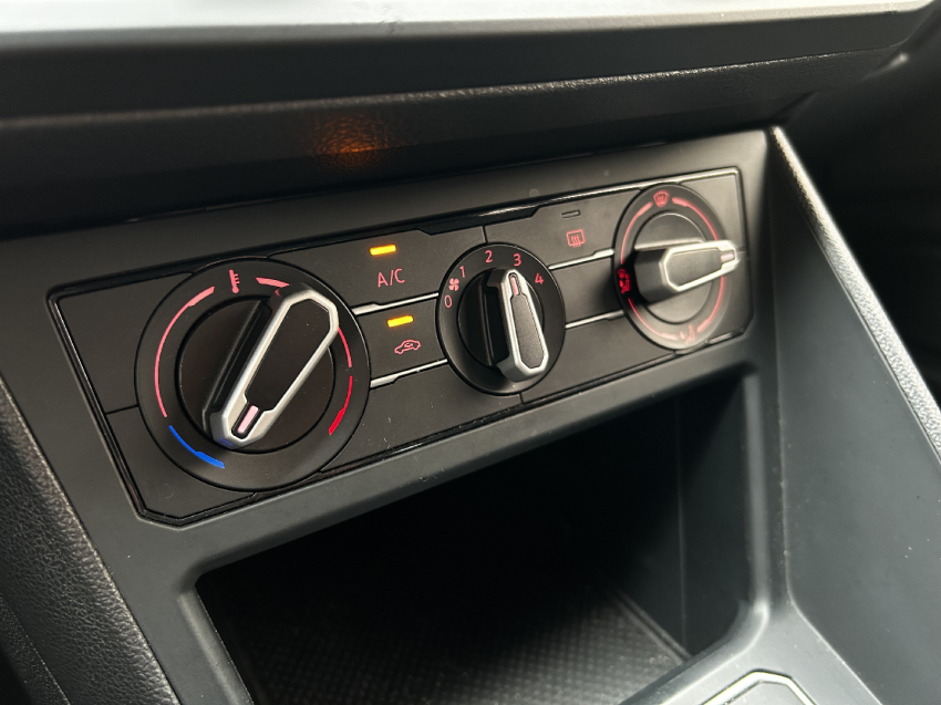 volkswagen virtus 1.6 msi total flex automatico 4p 2021