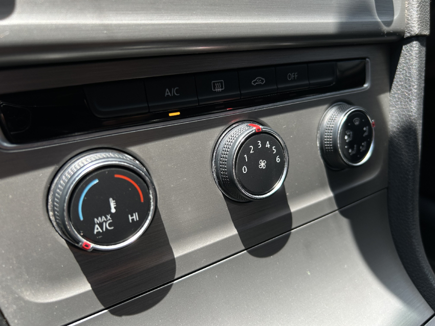 volkswagen golf 1.6 msi comfortline 16v total flex 4p tiptronic automatico 201614