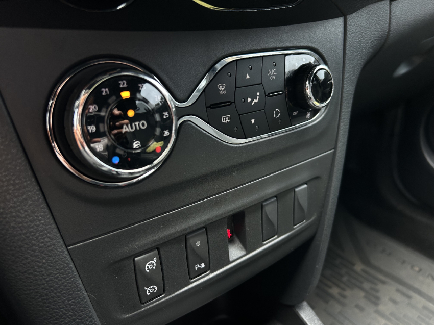 renault stepway 1.6 16v sce flex iconic x-tronic 4p automatico 202413