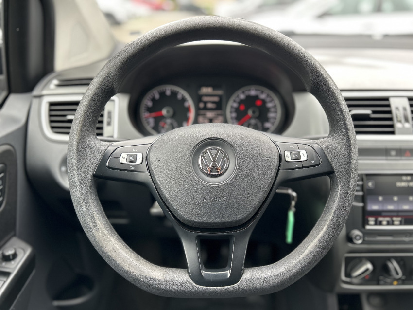 volkswagen fox 1.6 msi total flex connect 4p manual 201911