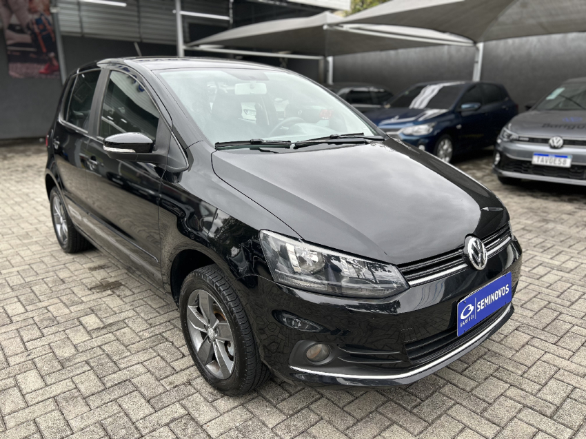 volkswagen fox 1.6 msi total flex connect 4p manual 2019