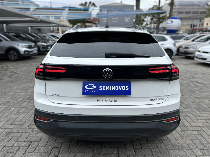 volkswagen nivus 1.0 200 tsi total flex comfortline automatico 4p 20215