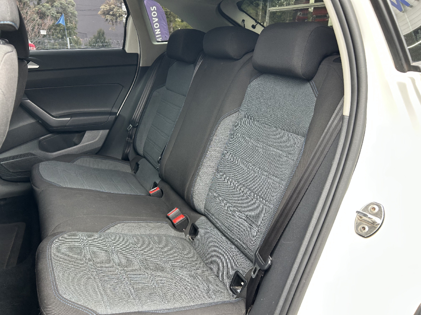 volkswagen nivus 1.0 200 tsi total flex comfortline automatico 4p 202116