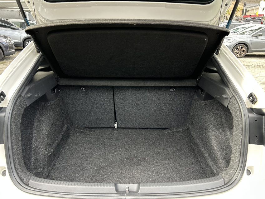 volkswagen nivus 1.0 200 tsi total flex highline automatico 4p 20248