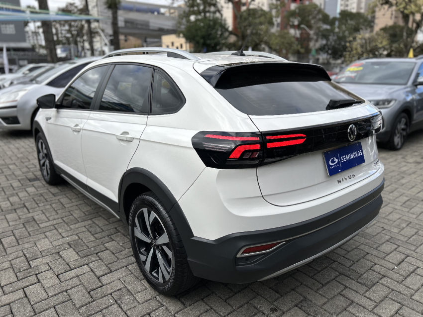 volkswagen nivus 1.0 200 tsi total flex highline automatico 4p 20244