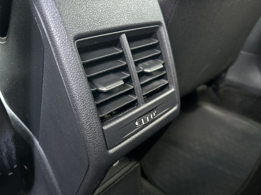 volkswagen nivus 1.0 200 tsi total flex comfortline automatico 4p 202416