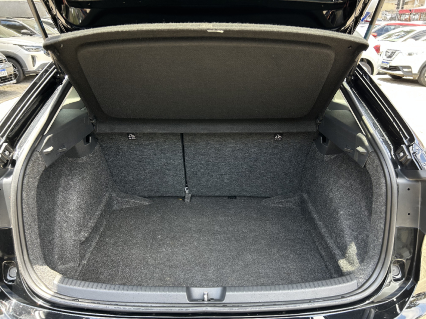 volkswagen nivus 1.0 200 tsi total flex comfortline automatico 4p 20248