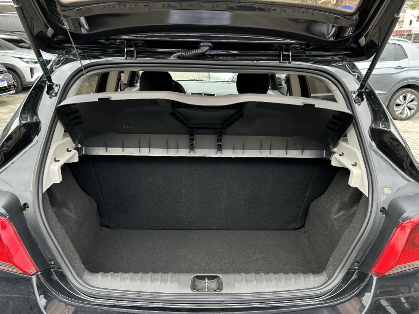 chevrolet onix 1.0 mpfi lt 8v flex 4p manual 20178