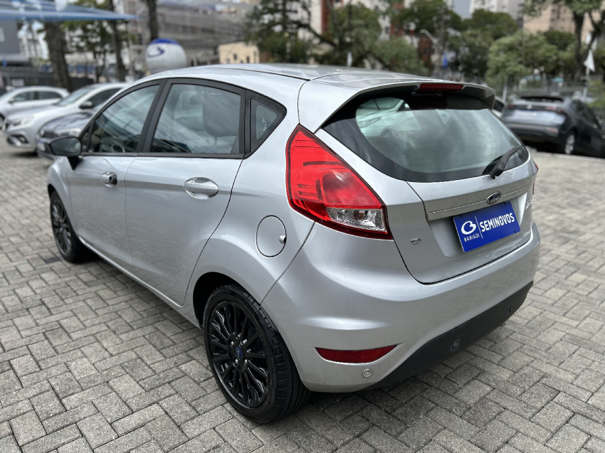 ford fiesta 1.6 se hatch 16v flex 4p manual 20174