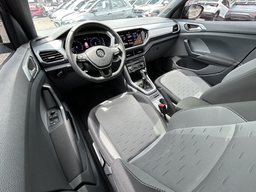 volkswagen t-cross 1.0 200 tsi total flex comfortline automatico 4p 202111