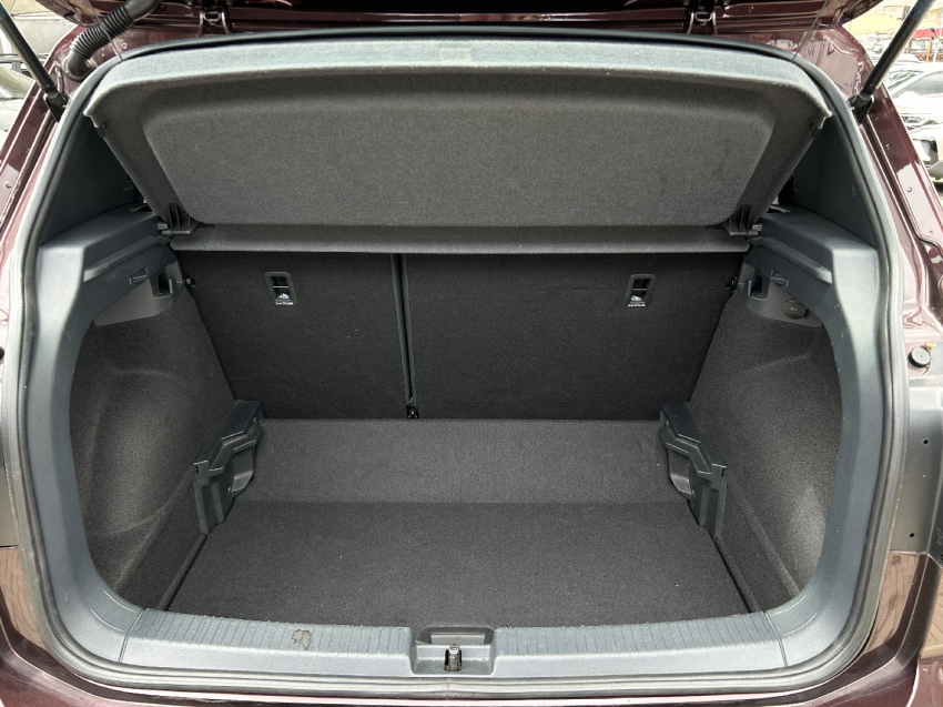 volkswagen t-cross 1.0 200 tsi total flex comfortline automatico 4p 20218