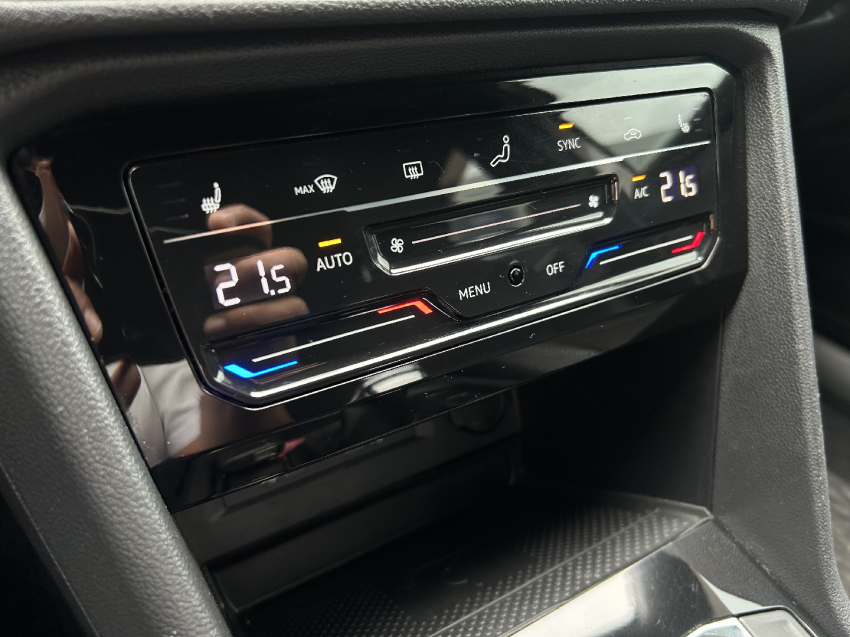 volkswagen taos 1.4 250 tsi total flex highline automatico 4p 202314