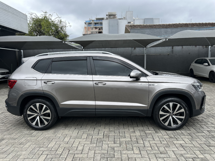 volkswagen taos 1.4 250 tsi total flex highline automatico 4p 20237
