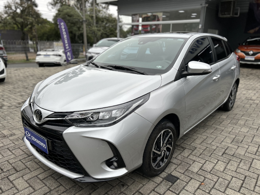 toyota yaris 1.5 16v flex xls connect multidrive 4p automatico 20232