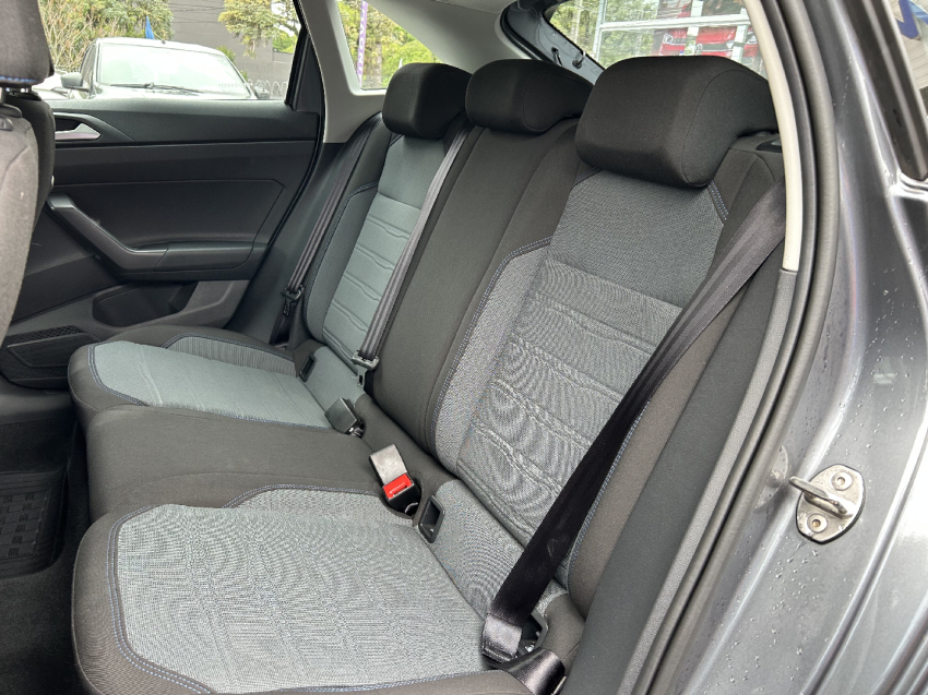 volkswagen nivus 1.0 200 tsi total flex comfortline automatico 4p 202317