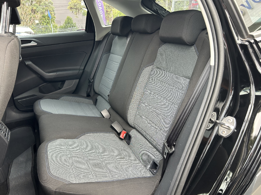 volkswagen nivus 1.0 200 tsi total flex comfortline automatico 4p 202416