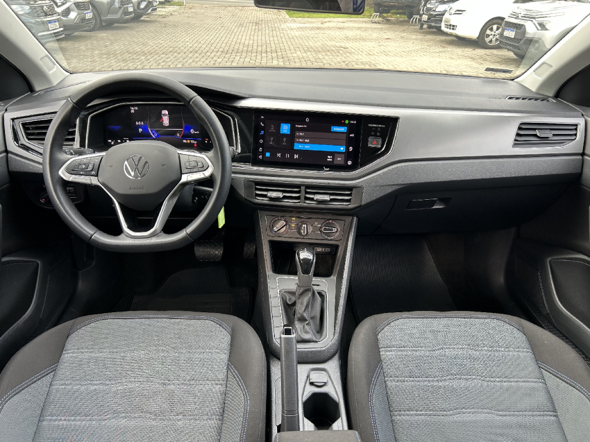 volkswagen nivus 1.0 200 tsi total flex comfortline automatico 4p 202410