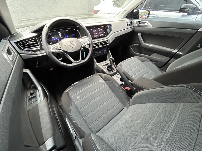 volkswagen nivus 1.0 200 tsi total flex comfortline automatico 4p 20249