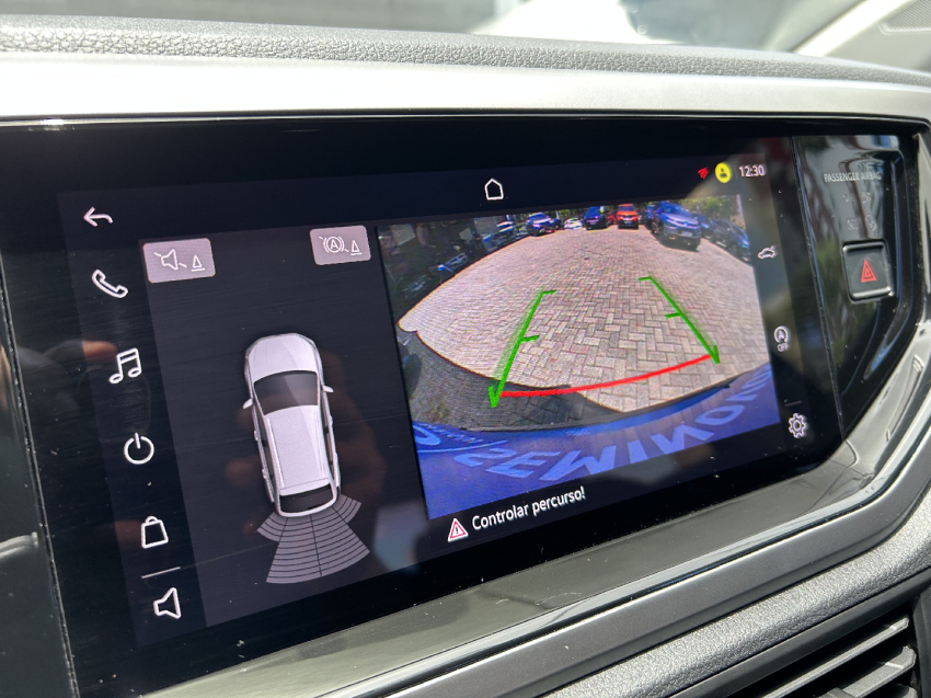 volkswagen nivus 1.0 200 tsi total flex comfortline automatico 4p 202413